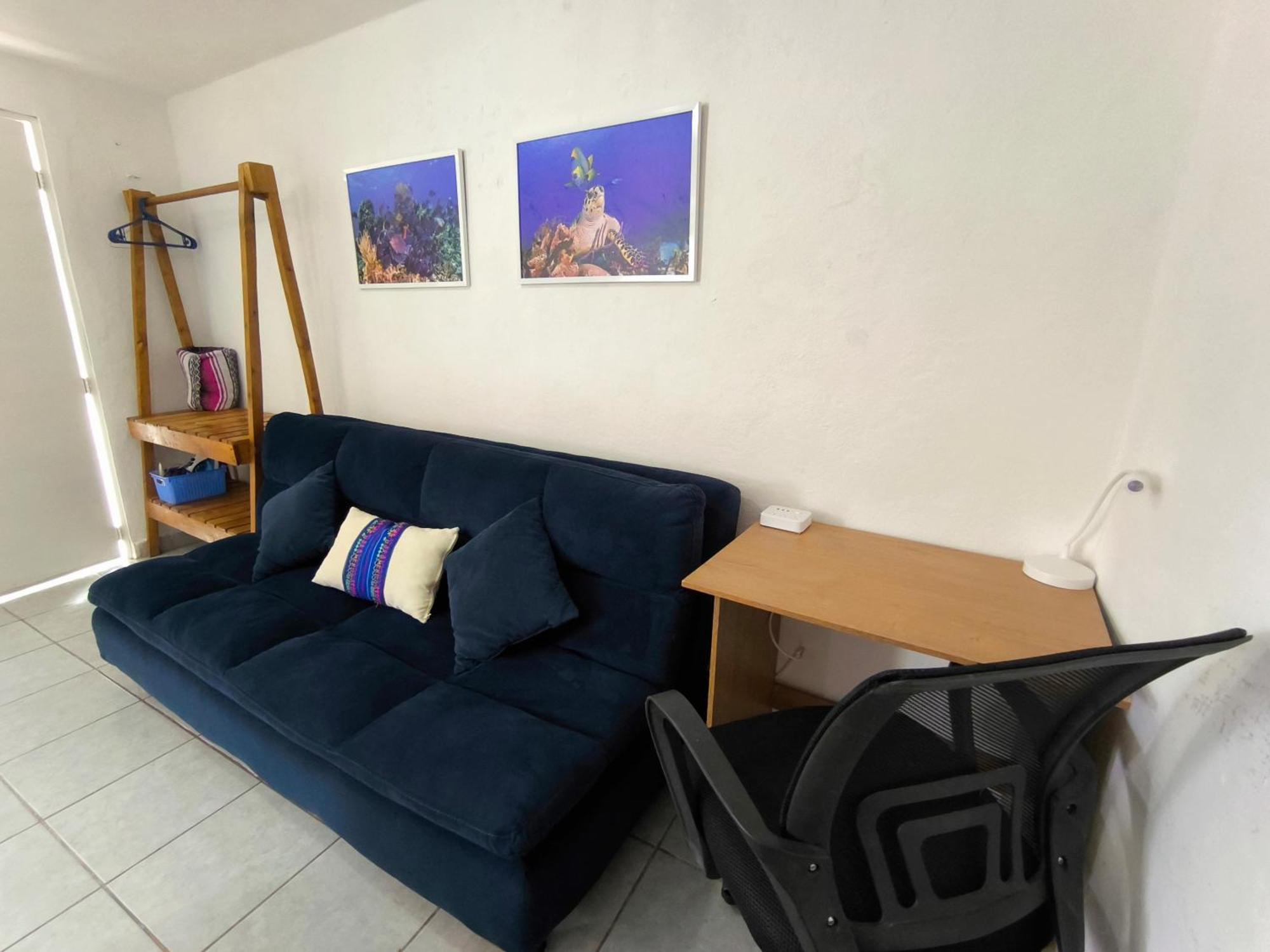 Equipped Yaxkin On Downtown, 3 Blocks Away From Sea, Close To Restaurants Cozumel