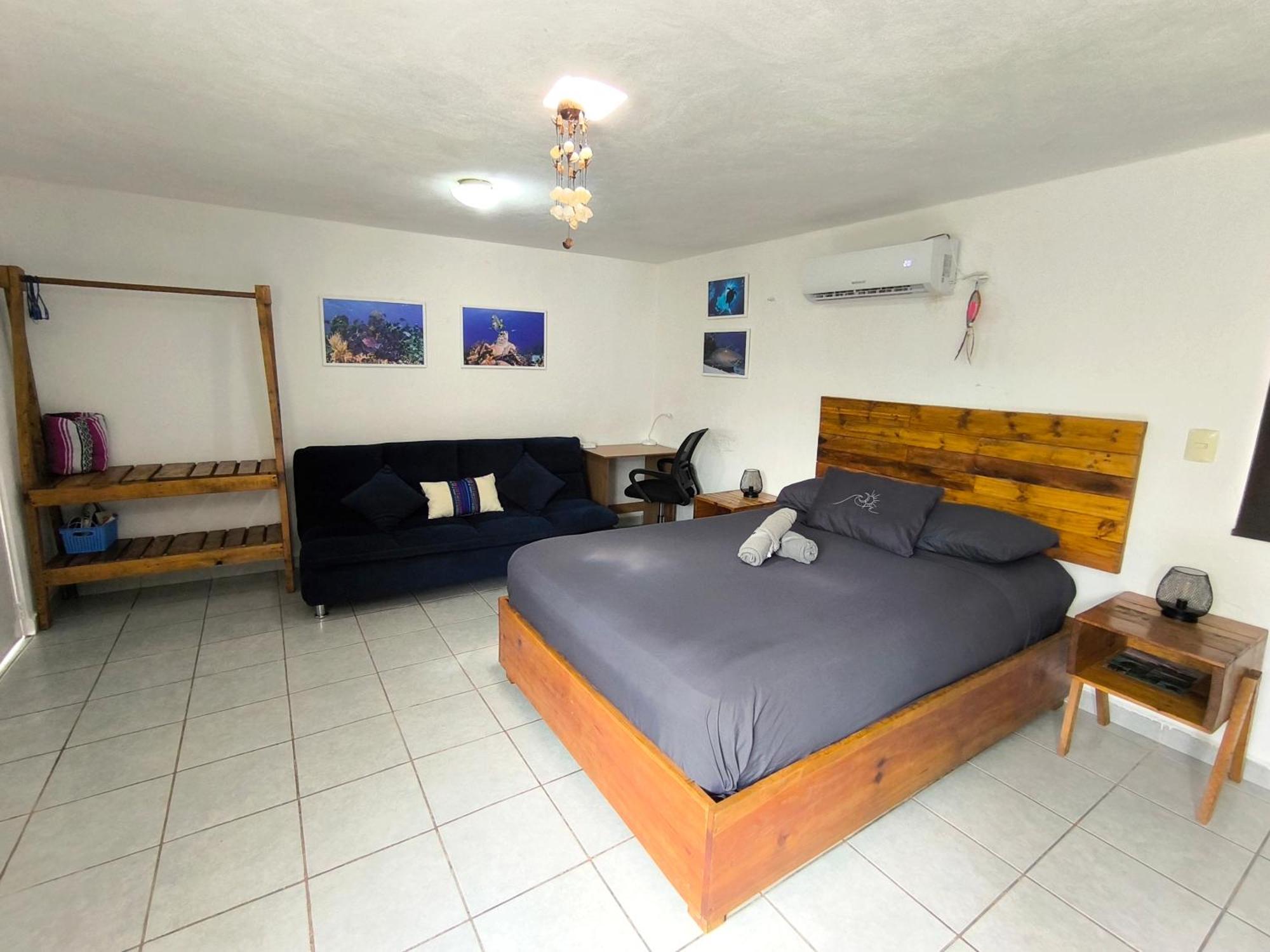 Equipped Yaxkin On Downtown, 3 Blocks Away From Sea, Close To Restaurants Appartement *