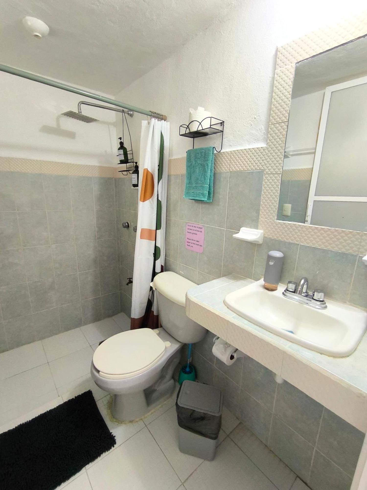 Equipped Yaxkin On Downtown, 3 Blocks Away From Sea, Close To Restaurants Appartement *